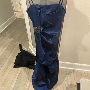 David meister long gown navy blue size 2